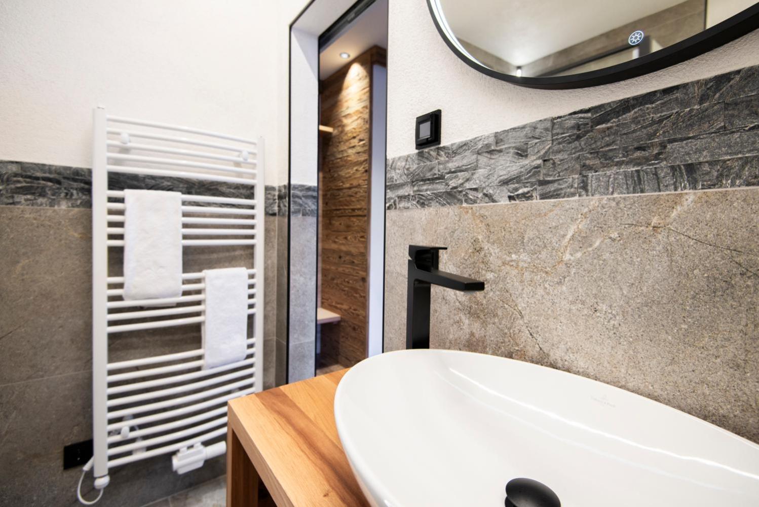 Alpinspa Zur Post Apartment - Bergbahn Von 16 Mai Bis November 2025 Inklusive Bad Gastein Eksteriør bilde